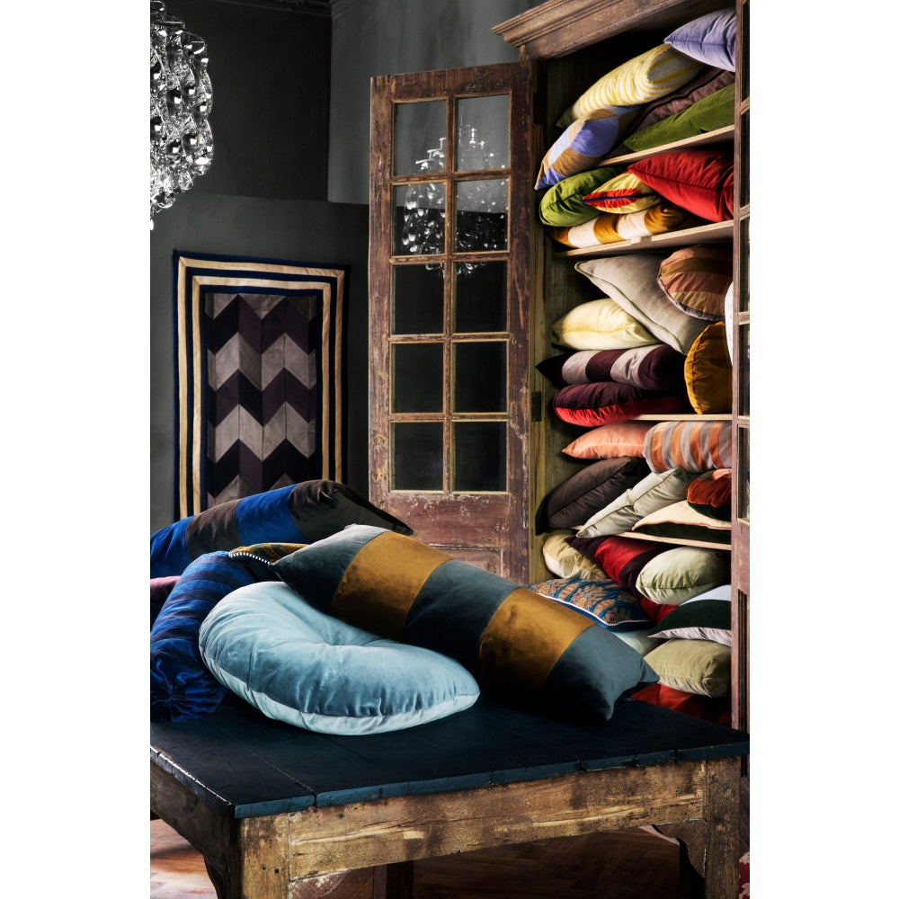 Stripe 40x80 cm velvet cushion-pale blue/emereald