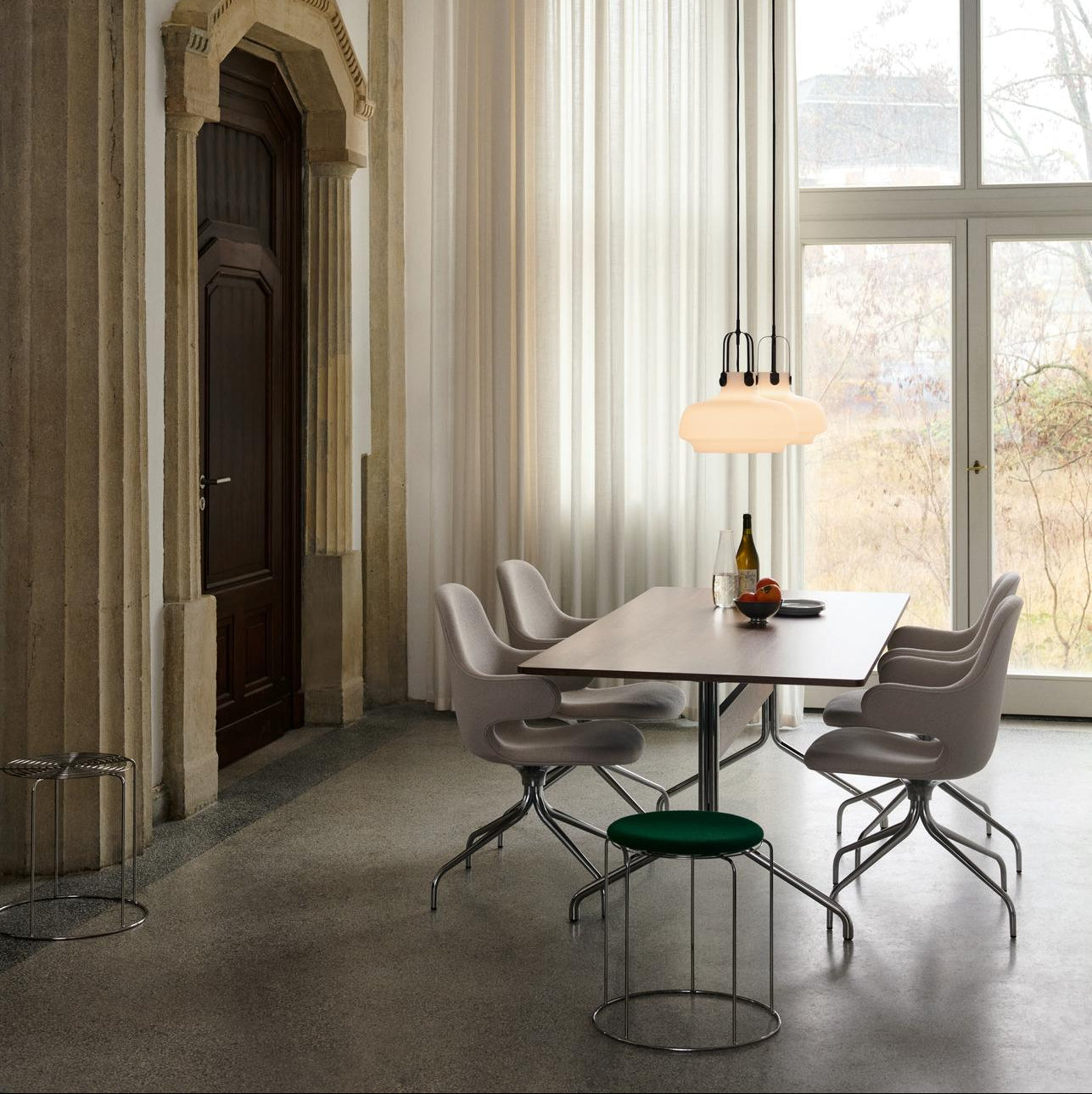 INDOOR - LOW STOOL - WIRE VP11