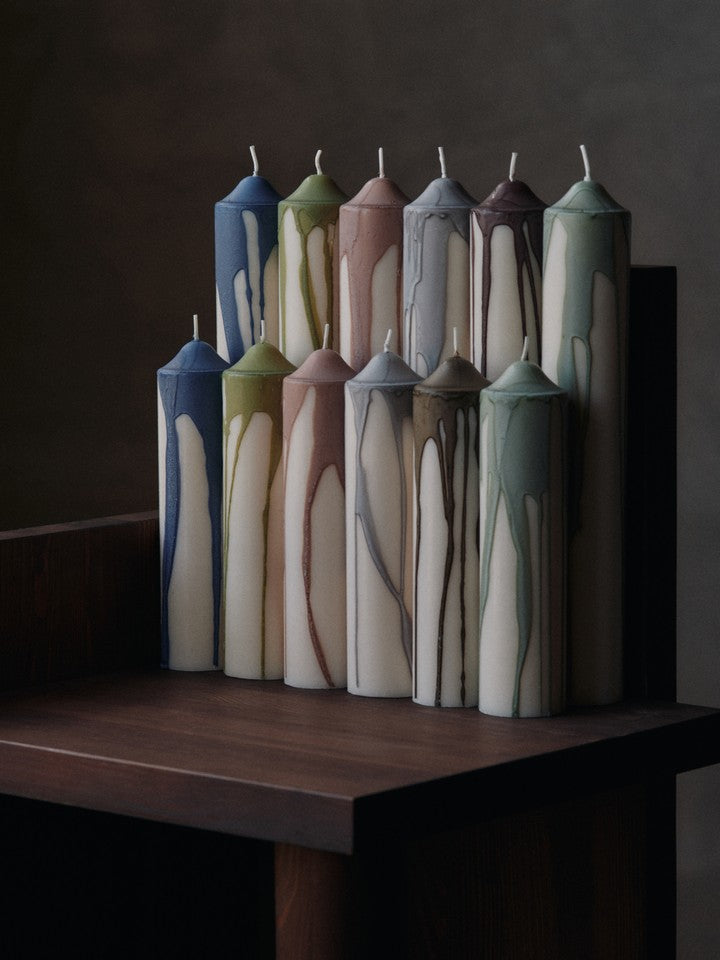 CANDLE-DRYP PILLAR CANDLE H20-DARK CHOCOLATE