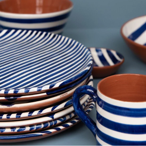 MUG-BOLD STRIPE-HORIZONTAL-BLUE