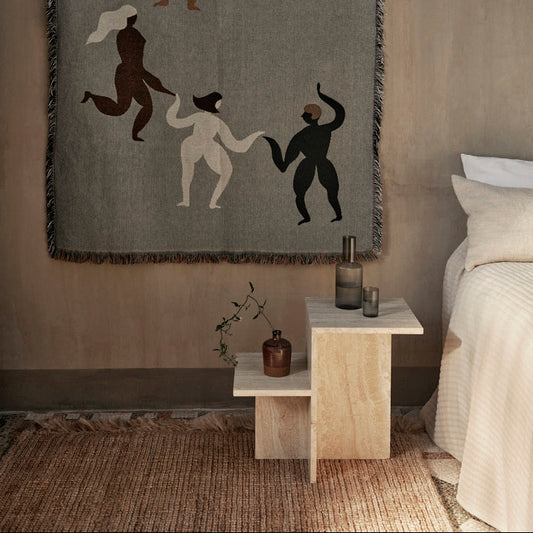 INDOOR - SIDE TABLE - DISTINCT
