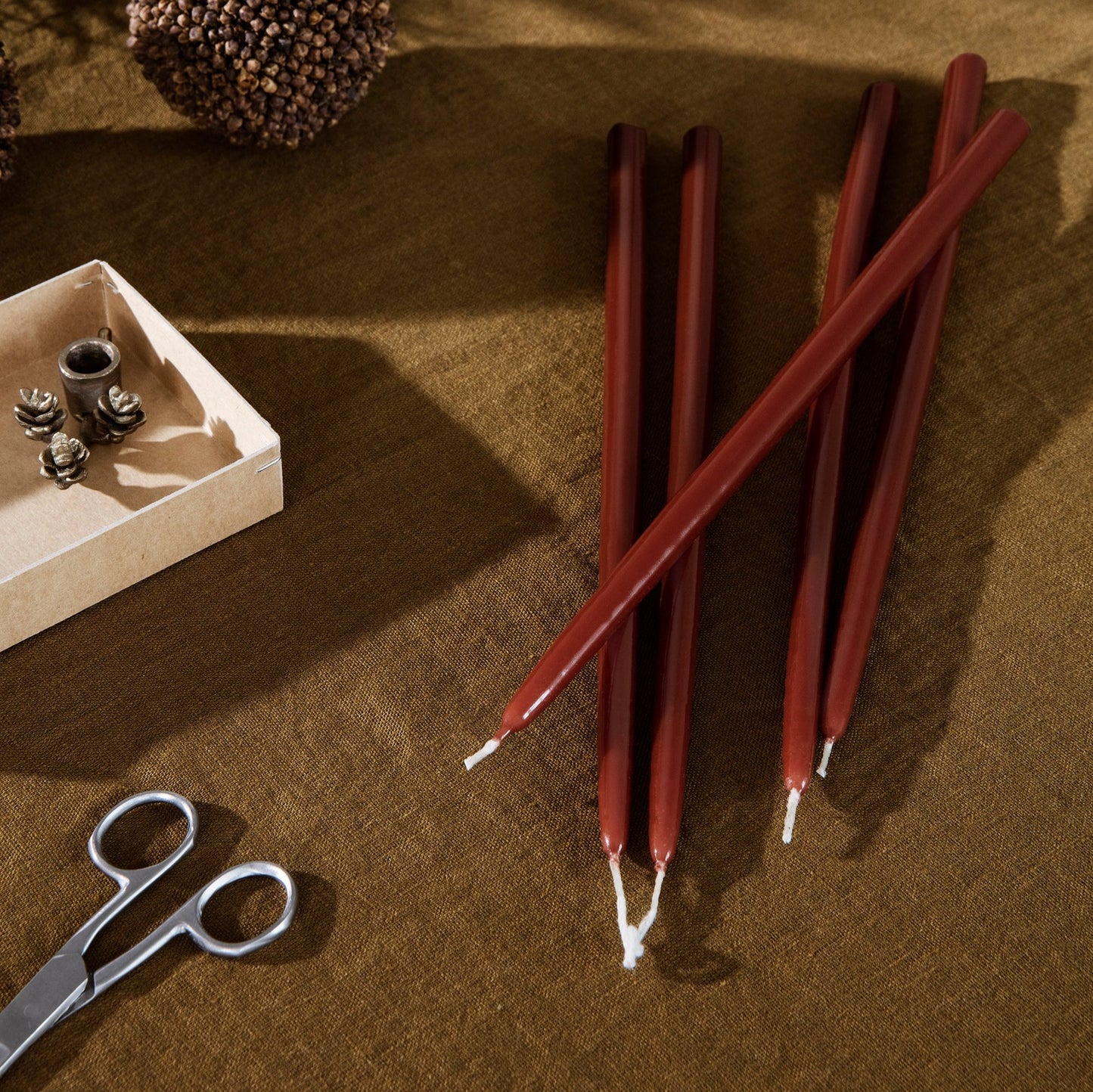 CANDLES-SPIKE SLIM SET OF 8-RUST