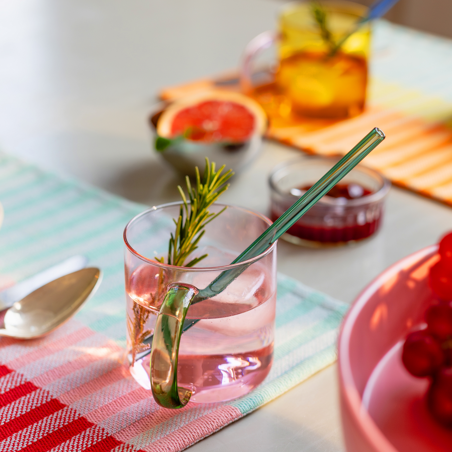 MUG-GLASS MUGS FRED-ROSE/YELLOW-SET OF 2