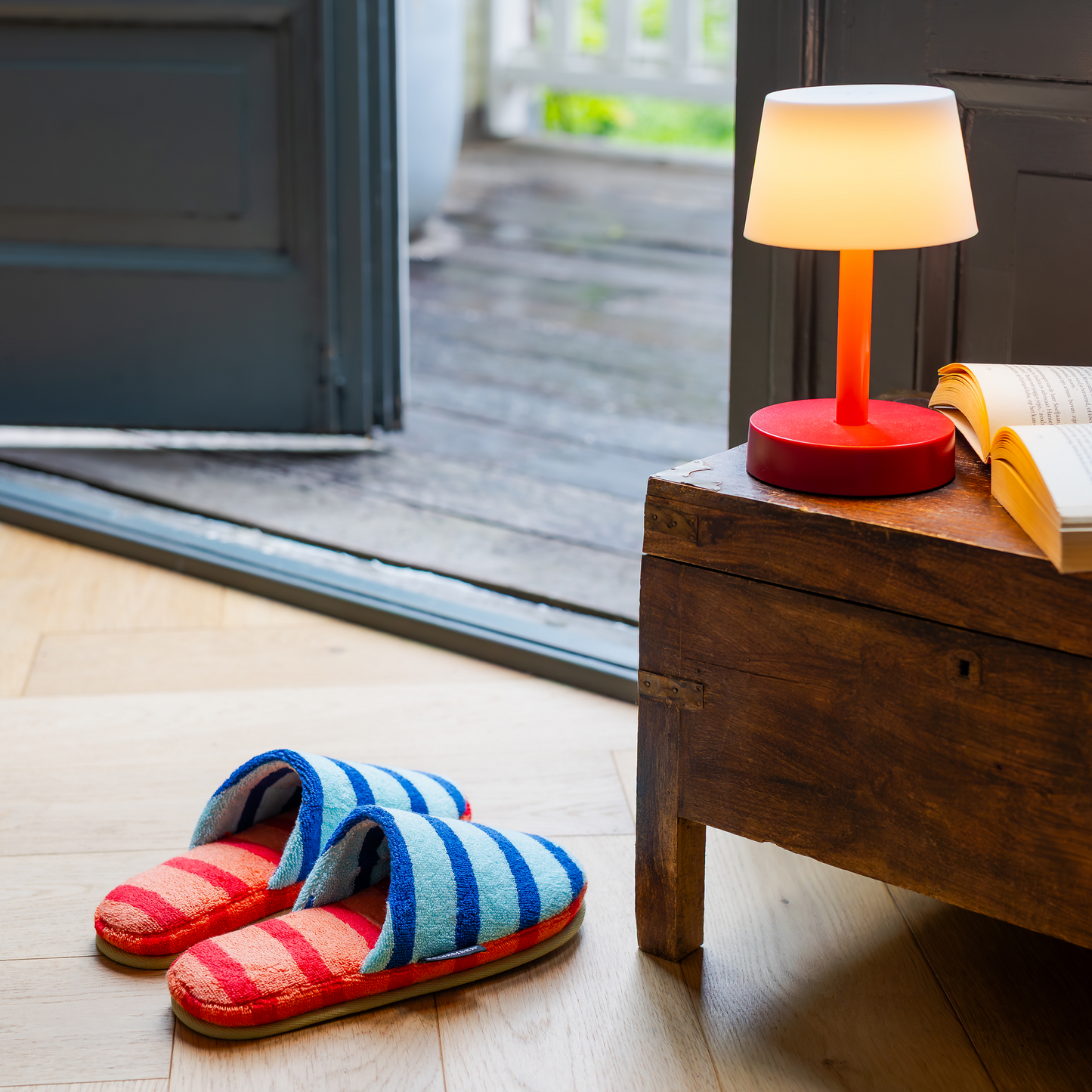 SLIPPERS-MELLO BLUE-SIZE:35-39