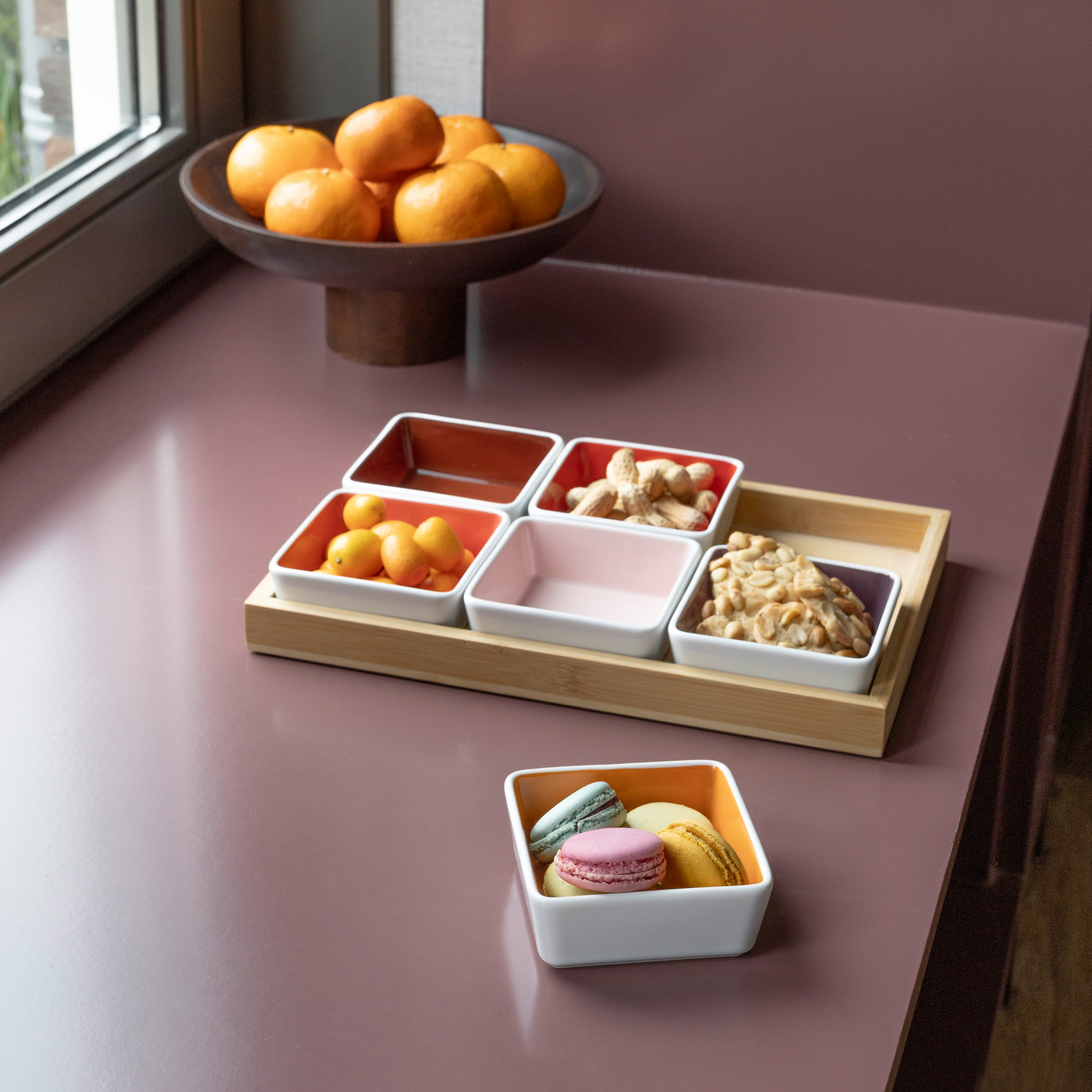 TRAY-WOODEN TRAY WITH BOWLS NO.3-SET OF 7 PCS