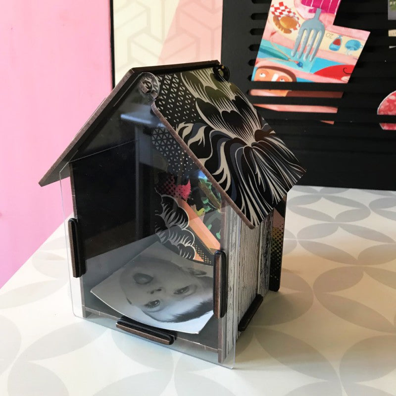 MIHO-BOX-HIDE AND SEEK