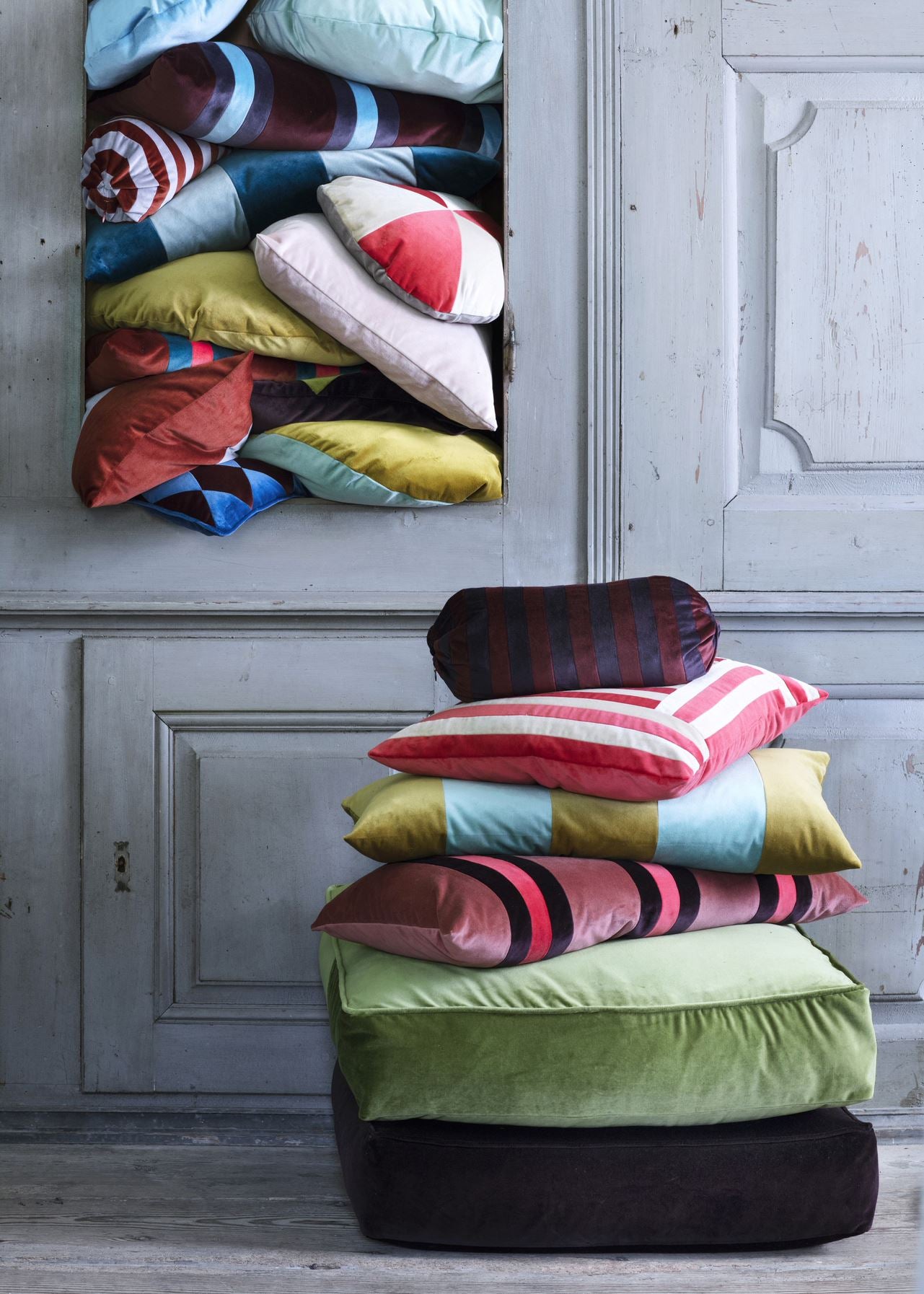 CUSHION-PAULA 40X60CM VELVET-GOLDEN OLIVE/BLASH