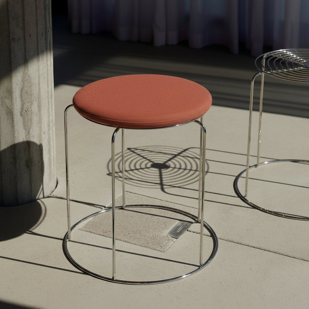 INDOOR - LOW STOOL - WIRE VP11
