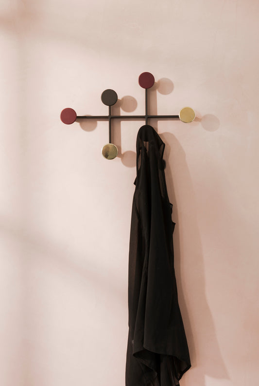 COAT HANGER-AFTEROOM MEDIUM-BLACK/BRASS/BORDEAUX