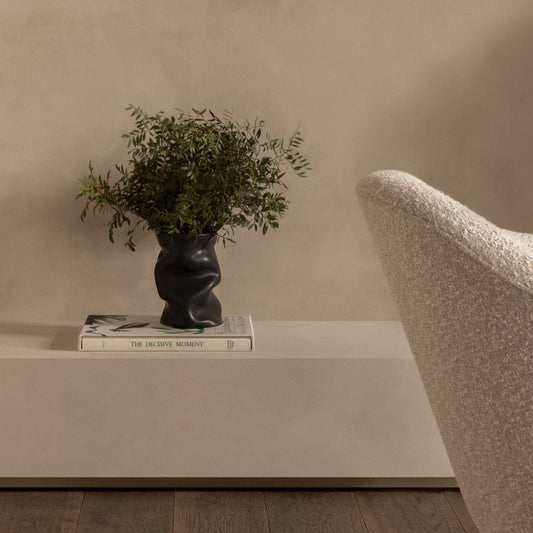 VASE-COLLAPSE 20-BLACK