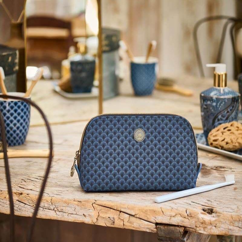 COSMETIC BAG-TRIANGLE SMALL SUKI BLUE