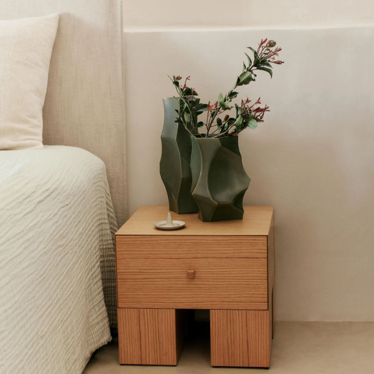 VASE-CUEVA VASE H26-DARK SAGE