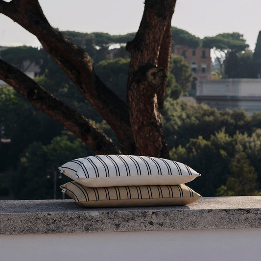CUSHION-TWILL RECTANGULAR CUSHION-OFF WHITE/BLACK