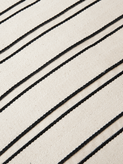 CUSHION-TWILL SQUARE-OFF WHITE/BLACK