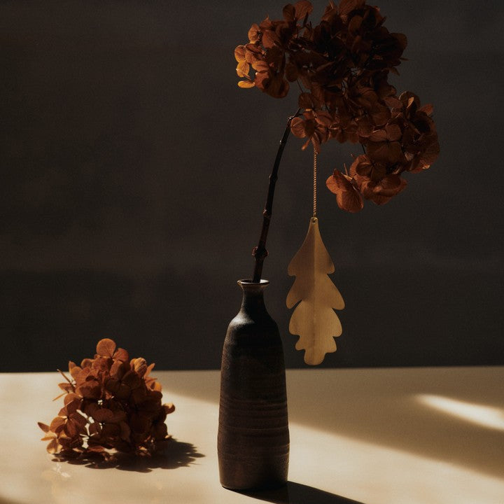 ORNAMENT-OAK LEAF BRASS ORNAMENTS-SET OF 4