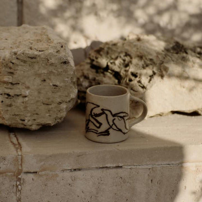 MUG-VUELO GLAZED STONEWARE MUG-DARK CREAM