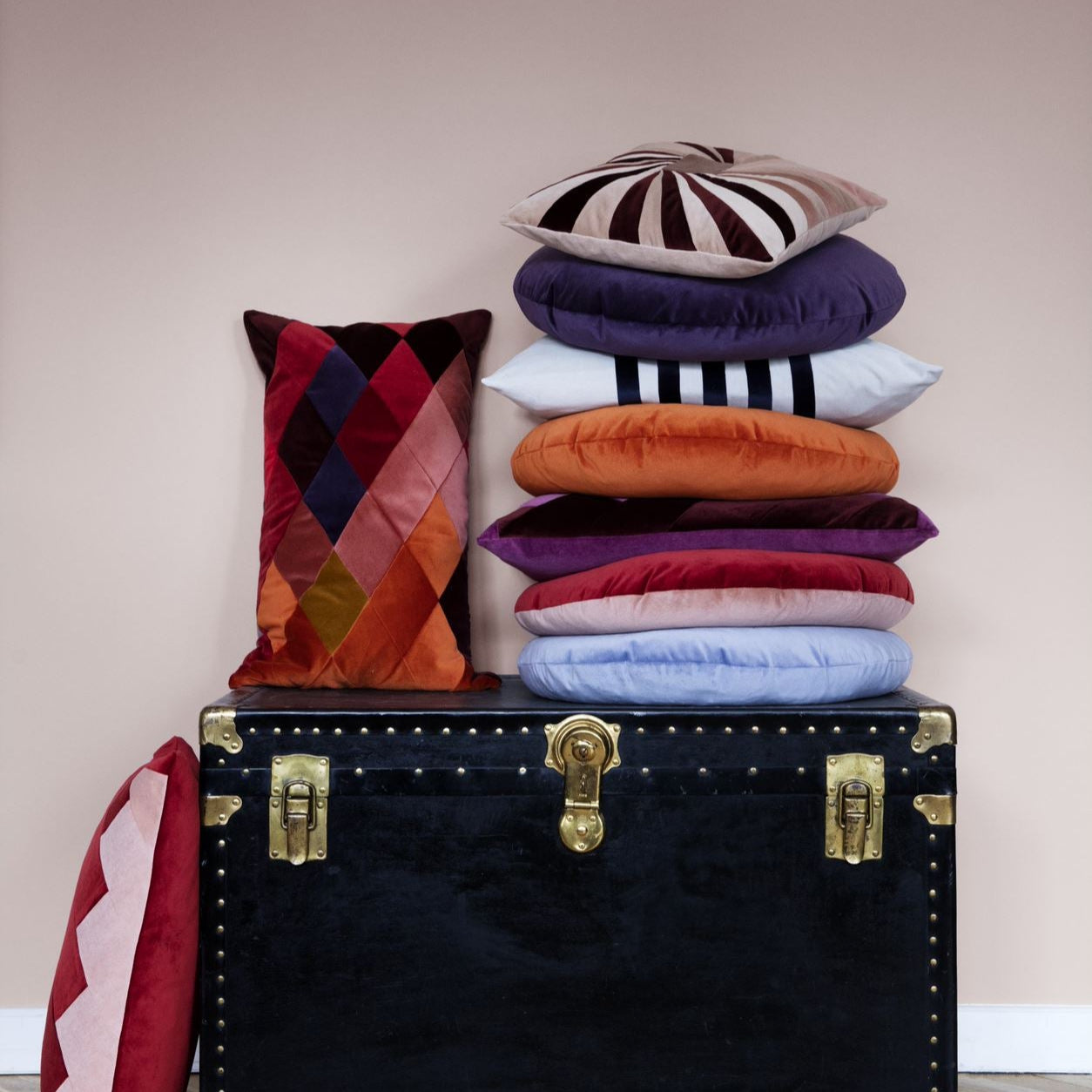 CUSHION-AYA 50X50 VELVET-SAGE/TOMATO