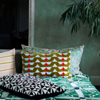 CUSHION-VICTORIA-40X70-VELVET-PEACOCK/MINT/D.WHITE/BARLEY