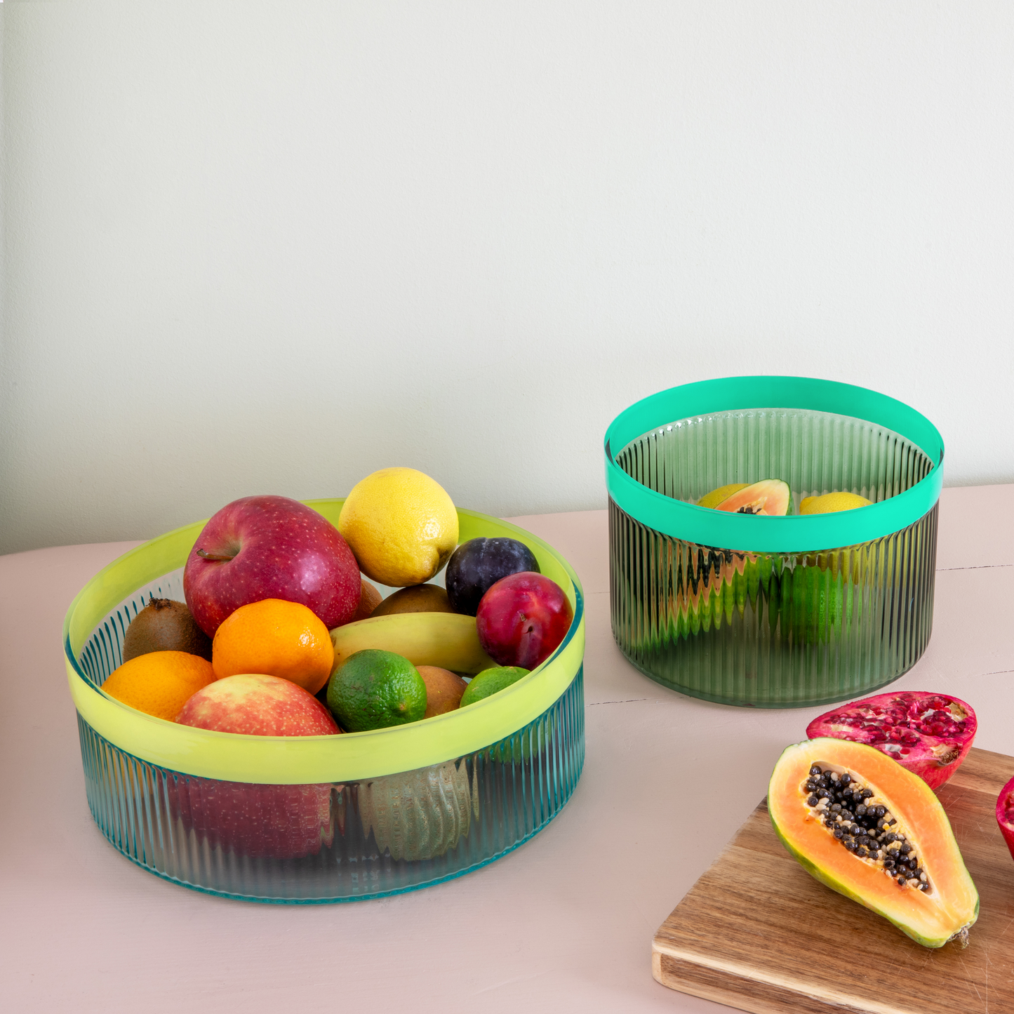 BOWL-GLASS BOWL GROOVE-GREEN