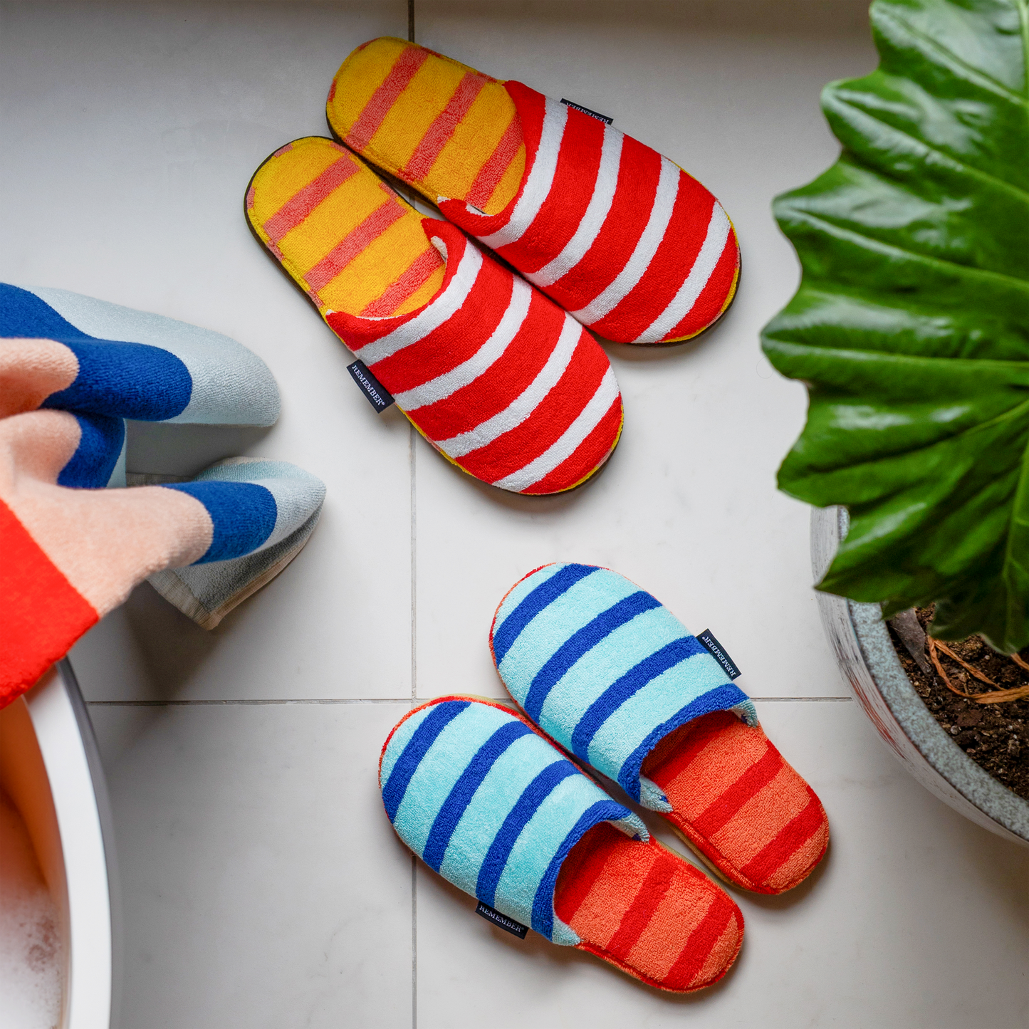 SLIPPERS-MELLO BLUE-SIZE:35-39