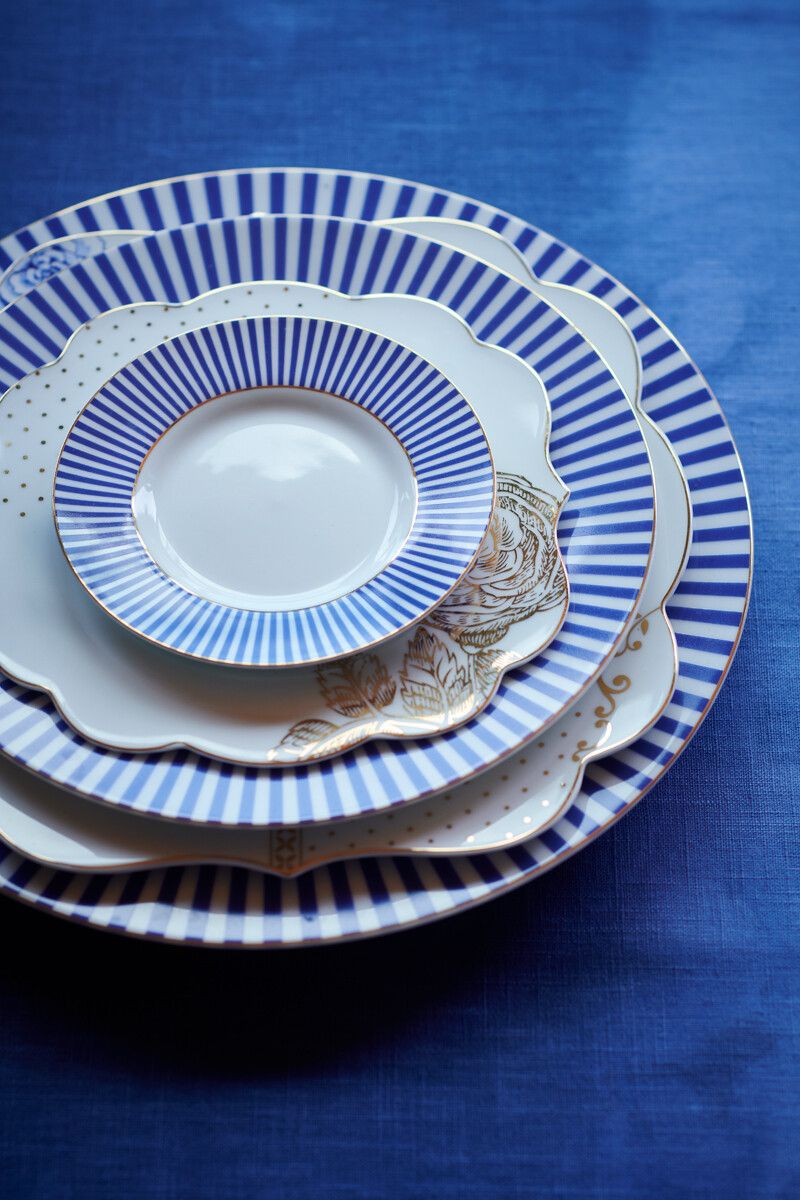 PLATE-ROYAL STRIPES-BLUE