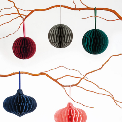 CHRISTMAS ORNAMENTS-TREE DECORATION-BALL SET OF 6