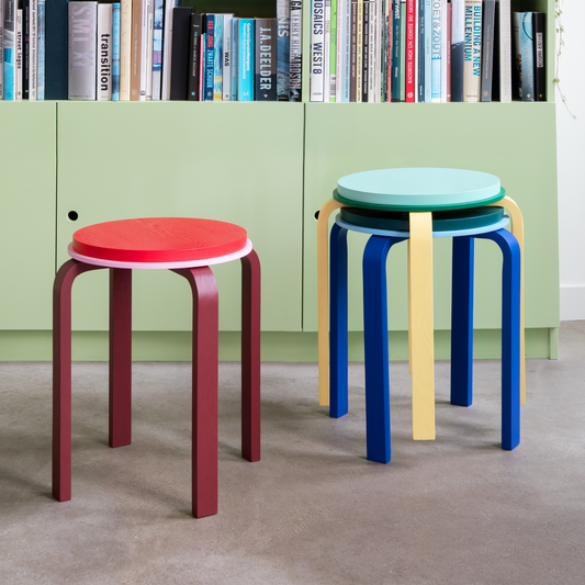 STOOL-MAX RED
