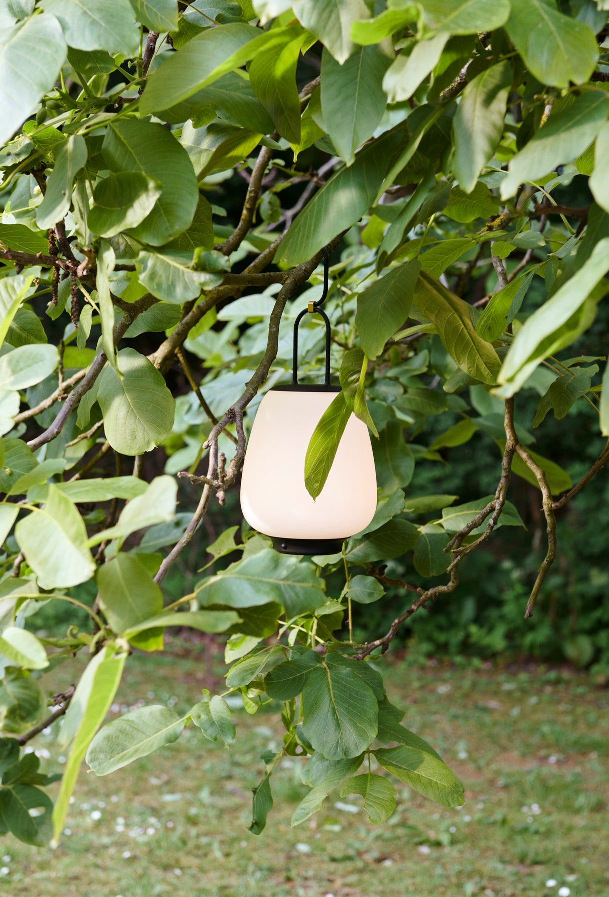 LUCCA SC51-OUTDOOR-PORTABLE TABLE LAMP-Black