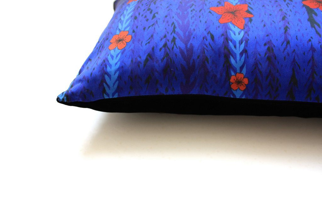 Sallie Silk Cushion, HOME DECOR, MY FRIEND PACO, - Fabrica