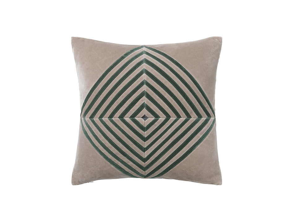 CUSHION-DAPHNE 40X40 VELVET-LIGHT KIT/PEACOCK