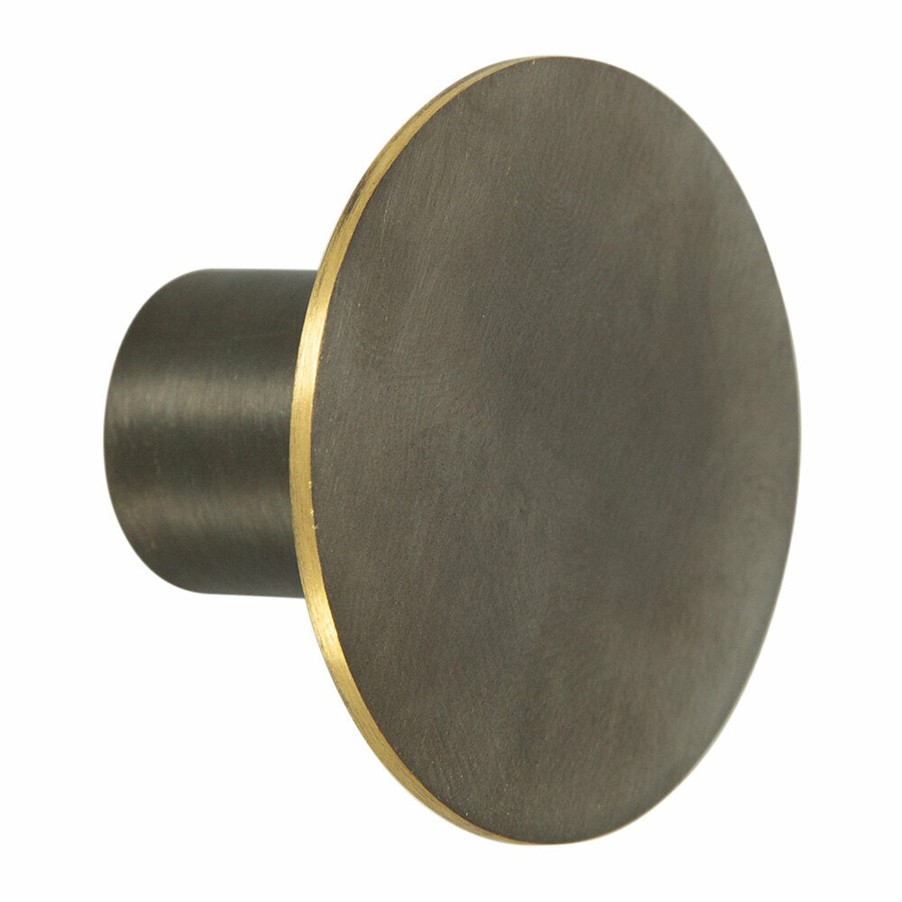 HOOK-BLACK BRASS WITH BRASS EDGE-SMALL