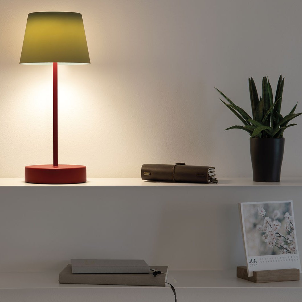 TABLE LAMP-OSCAR COZY